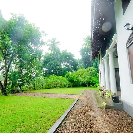 Hill House Villa - Two Bedroom Galle Bagian luar foto