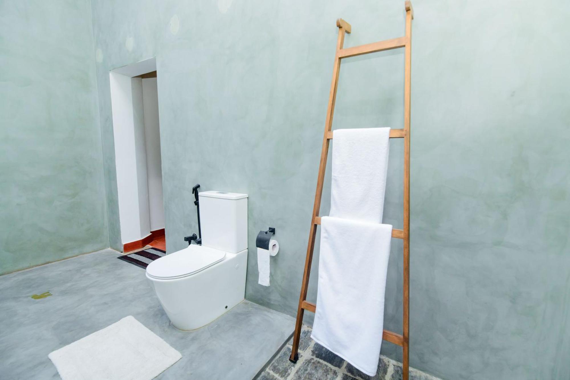 Hill House Villa - Two Bedroom Galle Bagian luar foto