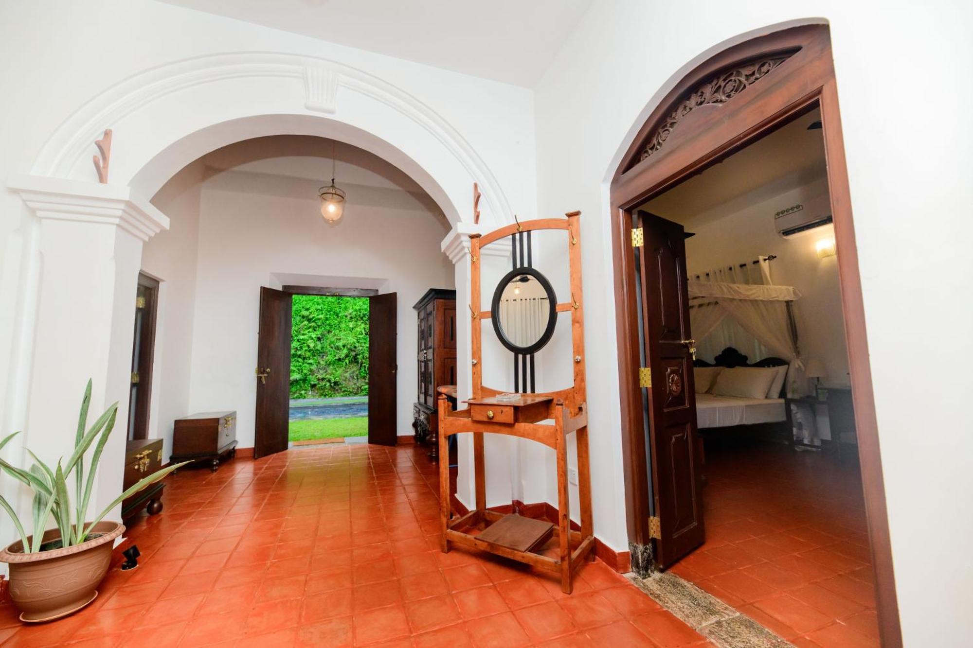 Hill House Villa - Two Bedroom Galle Bagian luar foto